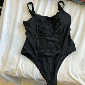 Cupshe.  new with tags. Collins Black Ruched Plus Size Black One Piece Swimsuit